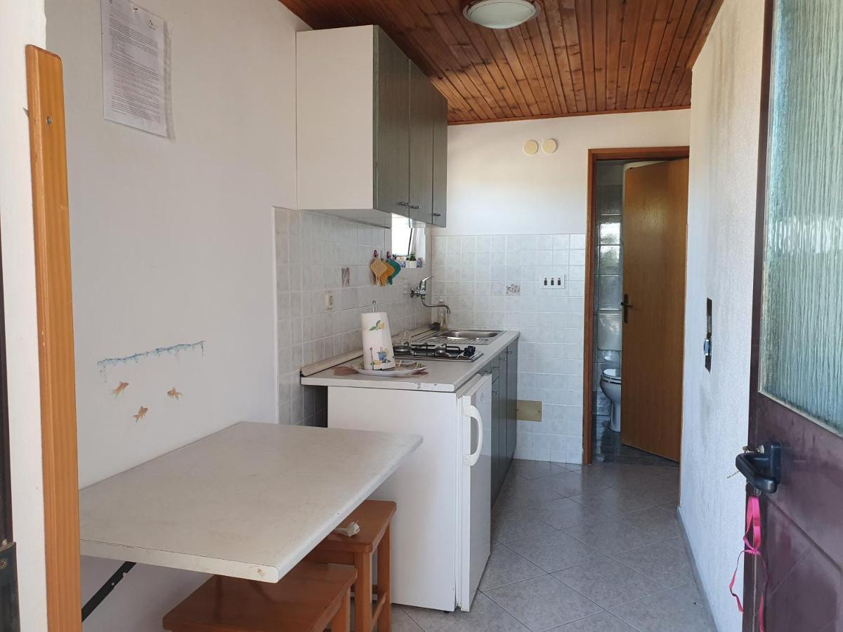 Apartman Letizia Διαμέρισμα Ustrine Εξωτερικό φωτογραφία